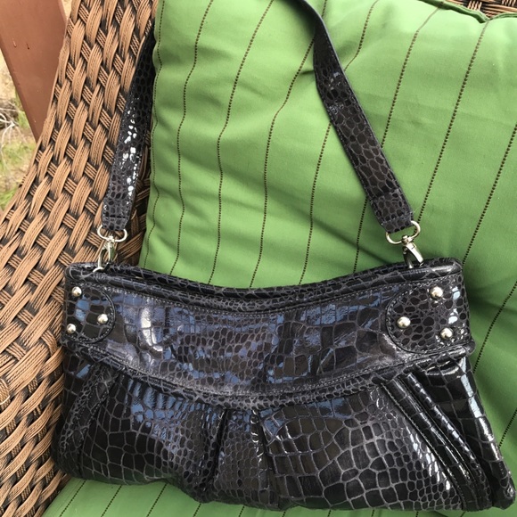 Sweet alligator-look purse - Picture 2 of 2